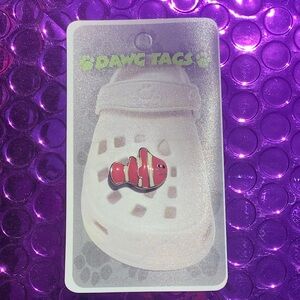 Dawgs Tag Smiley Clown Fish Orange Pink